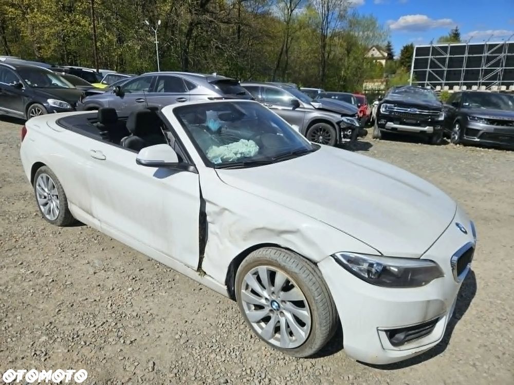 BMW Seria 2 218d Sport Line - 8