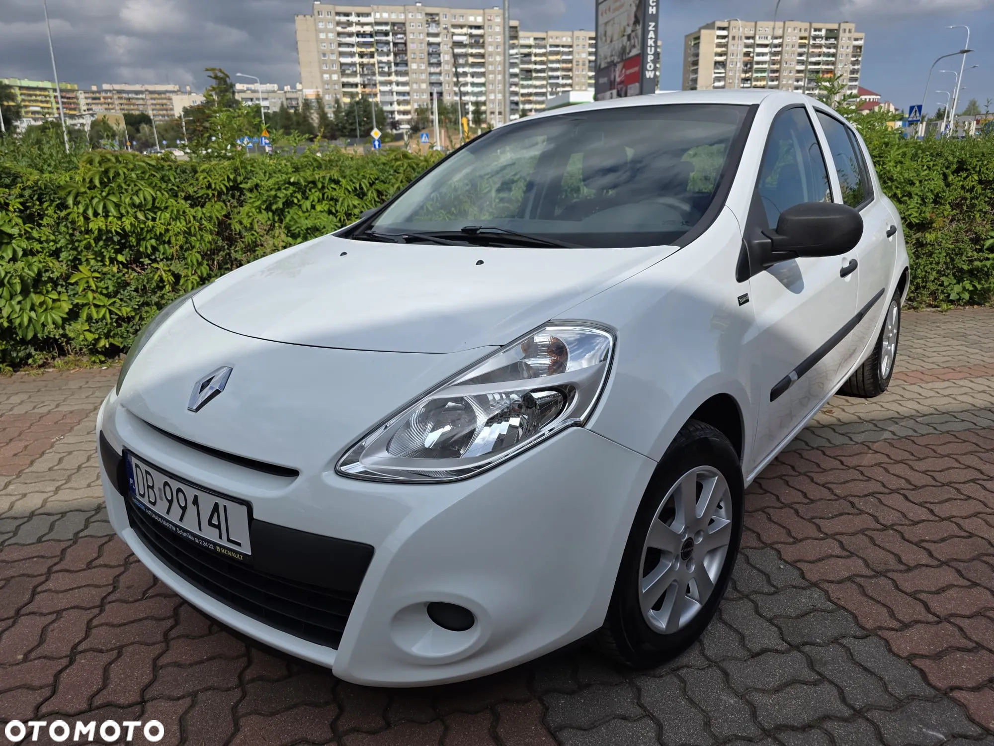 Renault Clio 1.2 16V 75 Yahoo - 17