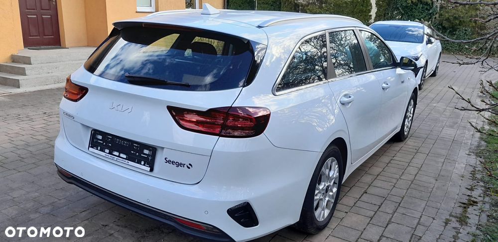 Kia Ceed 1.5 T-GDI DCT7 OPF Spirit - 5