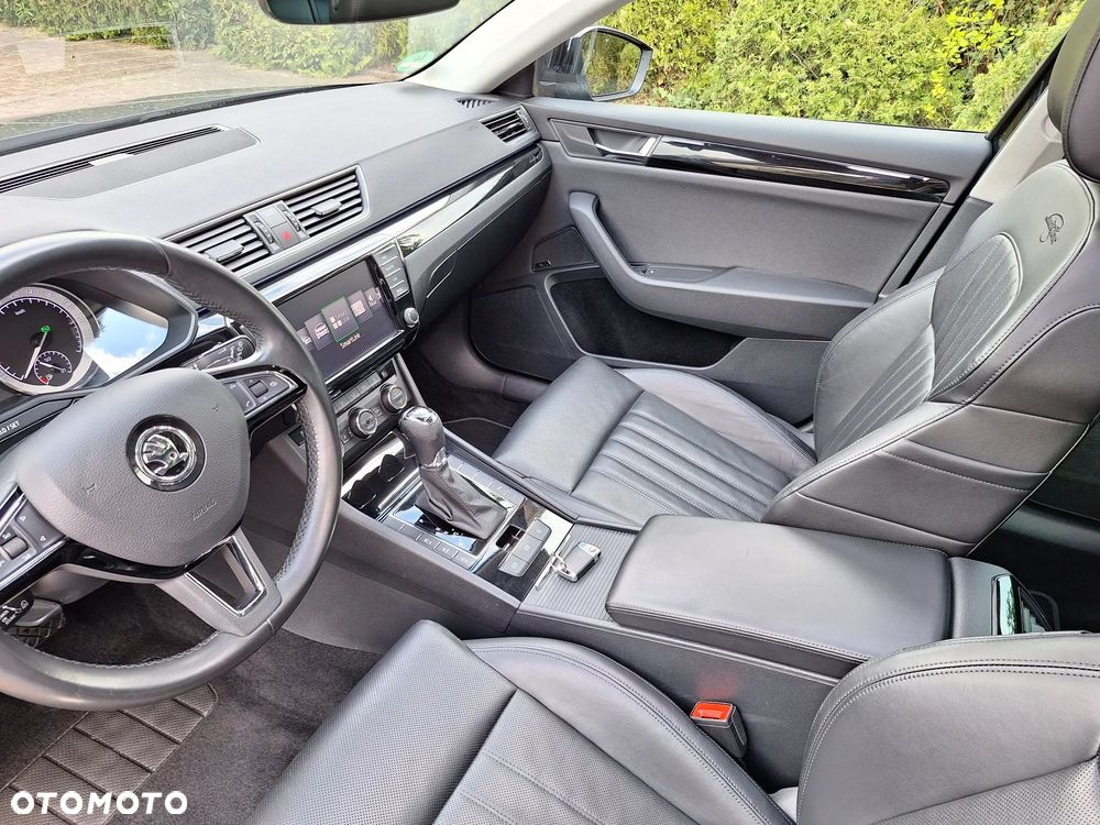 Skoda Superb 2.0 TDI DSG L&K - 12