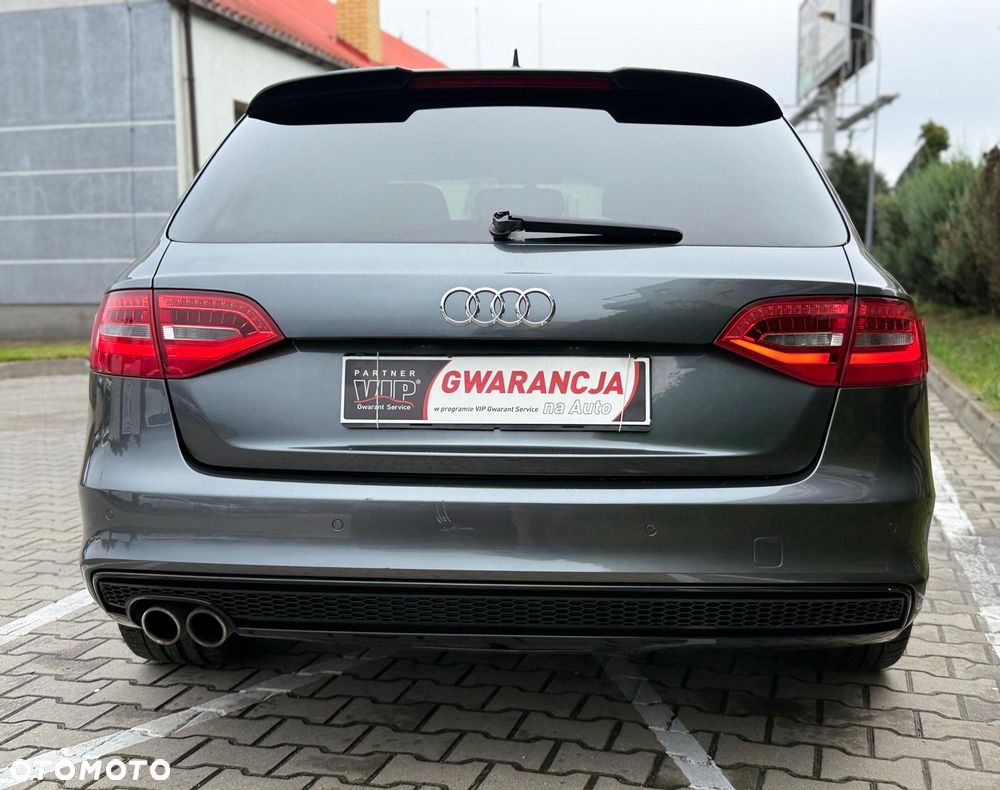Audi A4 Avant 2.0 TDI DPF clean diesel quattro S line Sportpaket - 12