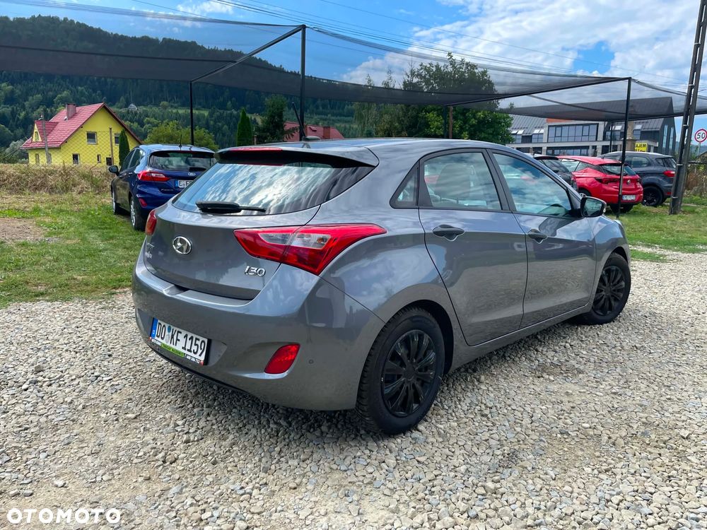 Hyundai i30 1.4 CRDi Trend - 4
