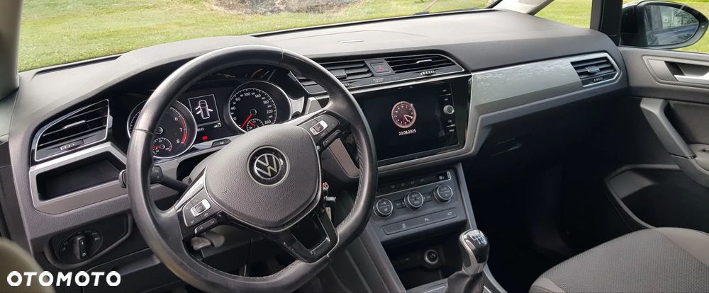 Volkswagen Touran 1.5 TSI EVO Trendline - 13