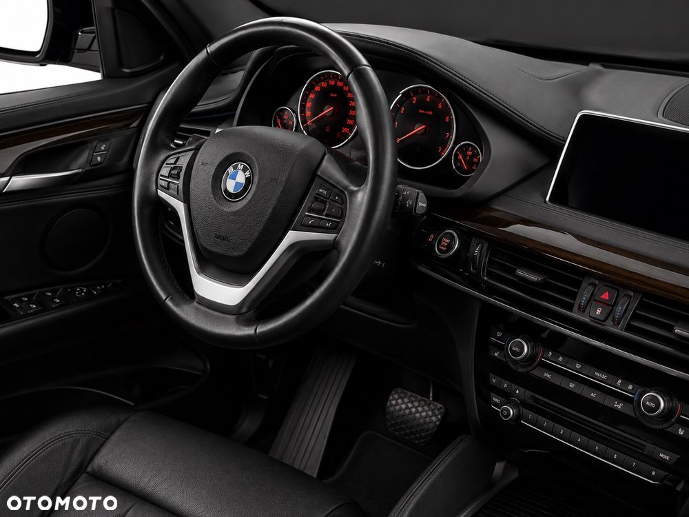 BMW X6 xDrive35i - 7