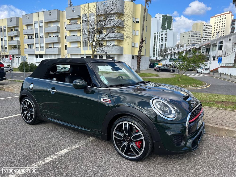 MINI Cabrio John Cooper Works Auto Desportiva - 12