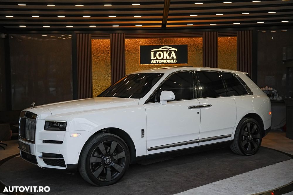 Rolls-Royce Cullinan Standard - 14