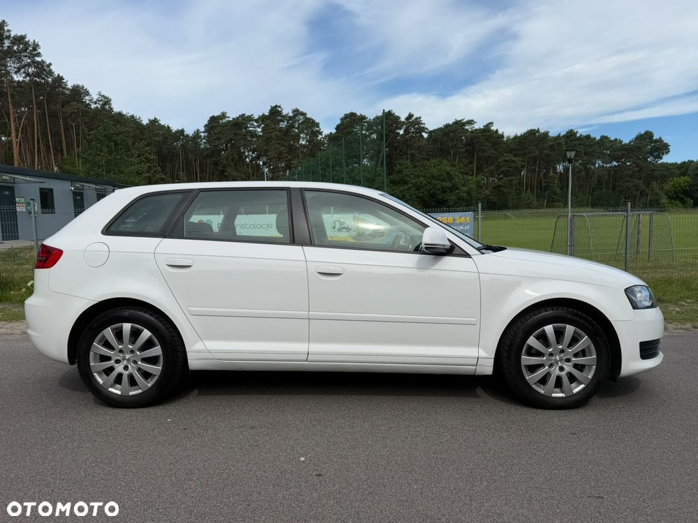 Audi A3 Sportback - 5