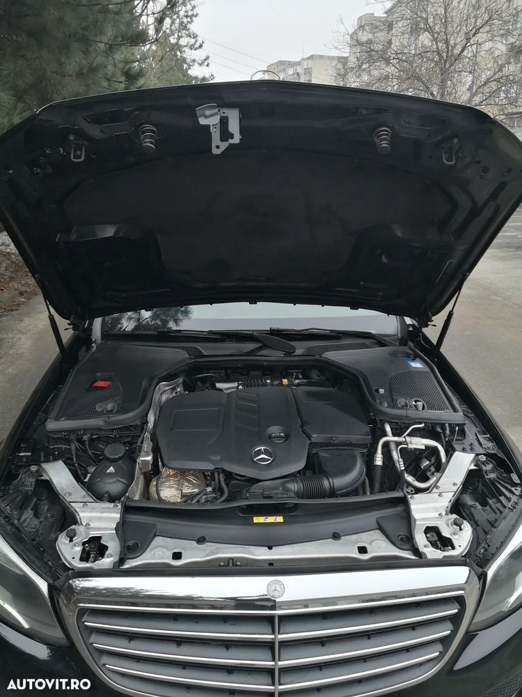 Mercedes-Benz E 200 d 9G-TRONIC - 8