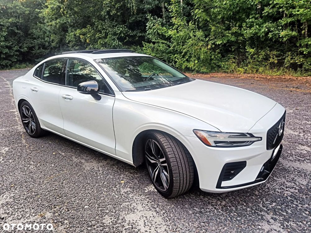 Volvo S60 T8 Recharge AWD Plus Dark - 1