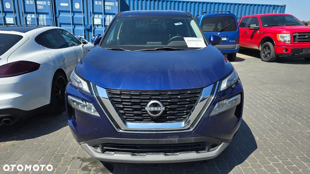 Nissan X-Trail - 2
