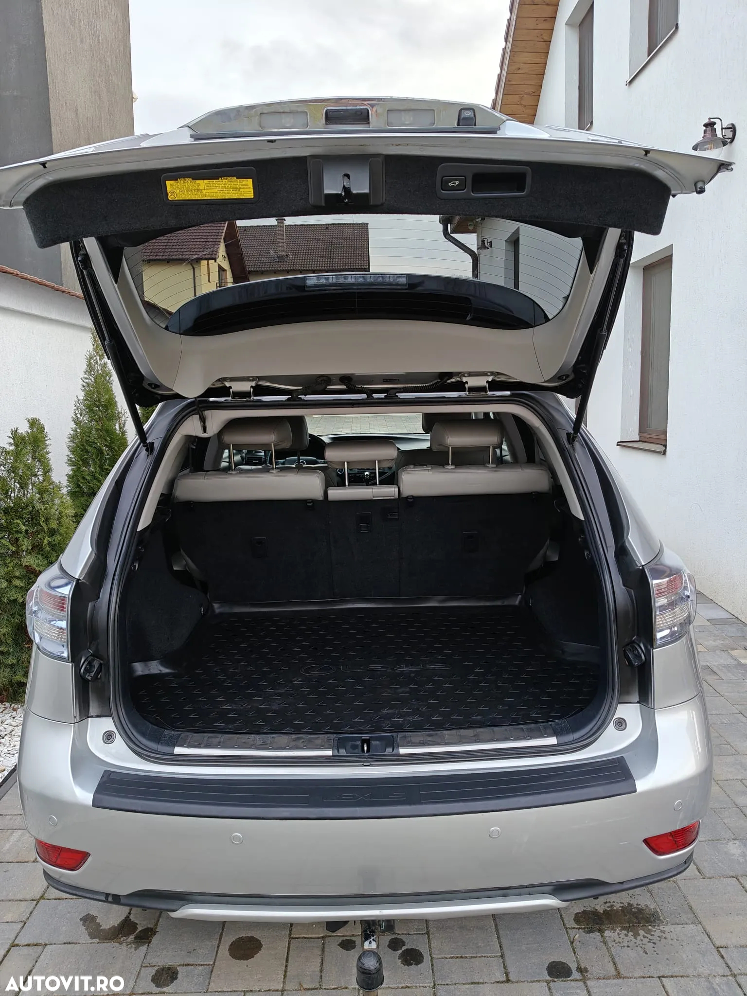 Lexus Seria RX 450h (hybrid) - 5