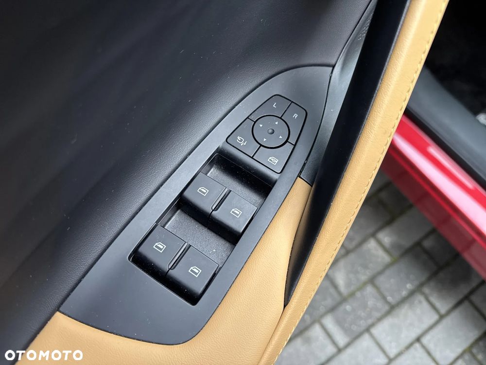 MG HS 1.5 T-GDI Exclusive DCT - 14