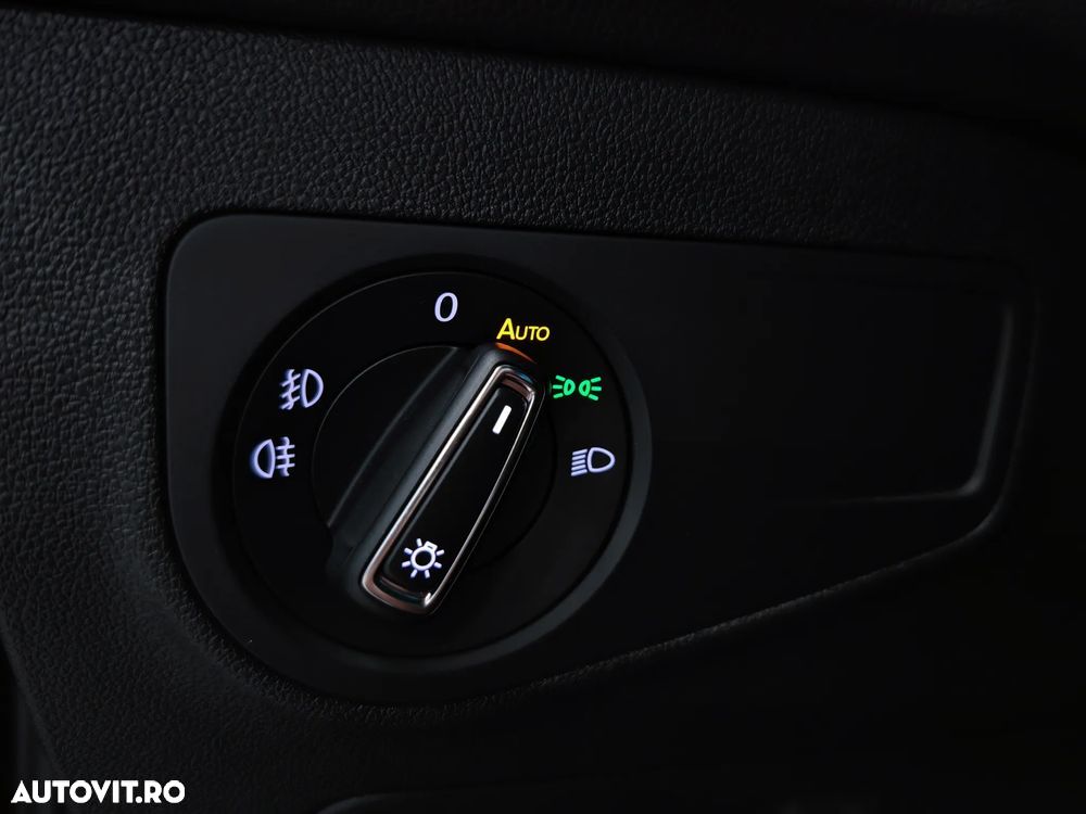 Volkswagen Tiguan 2.0 TDI SCR 4MOTION (BlueMotion Techn.) DSG Highline - 25