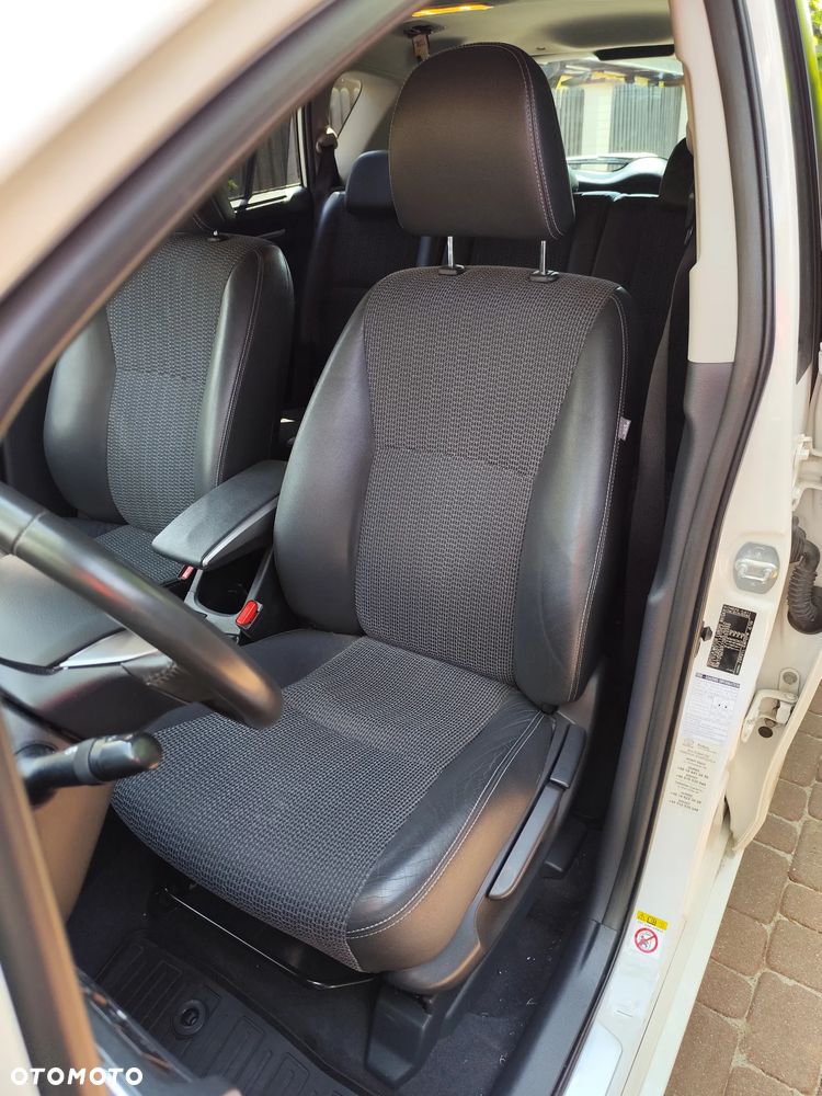 Toyota Verso 1.8 Premium EU5 7os - 11