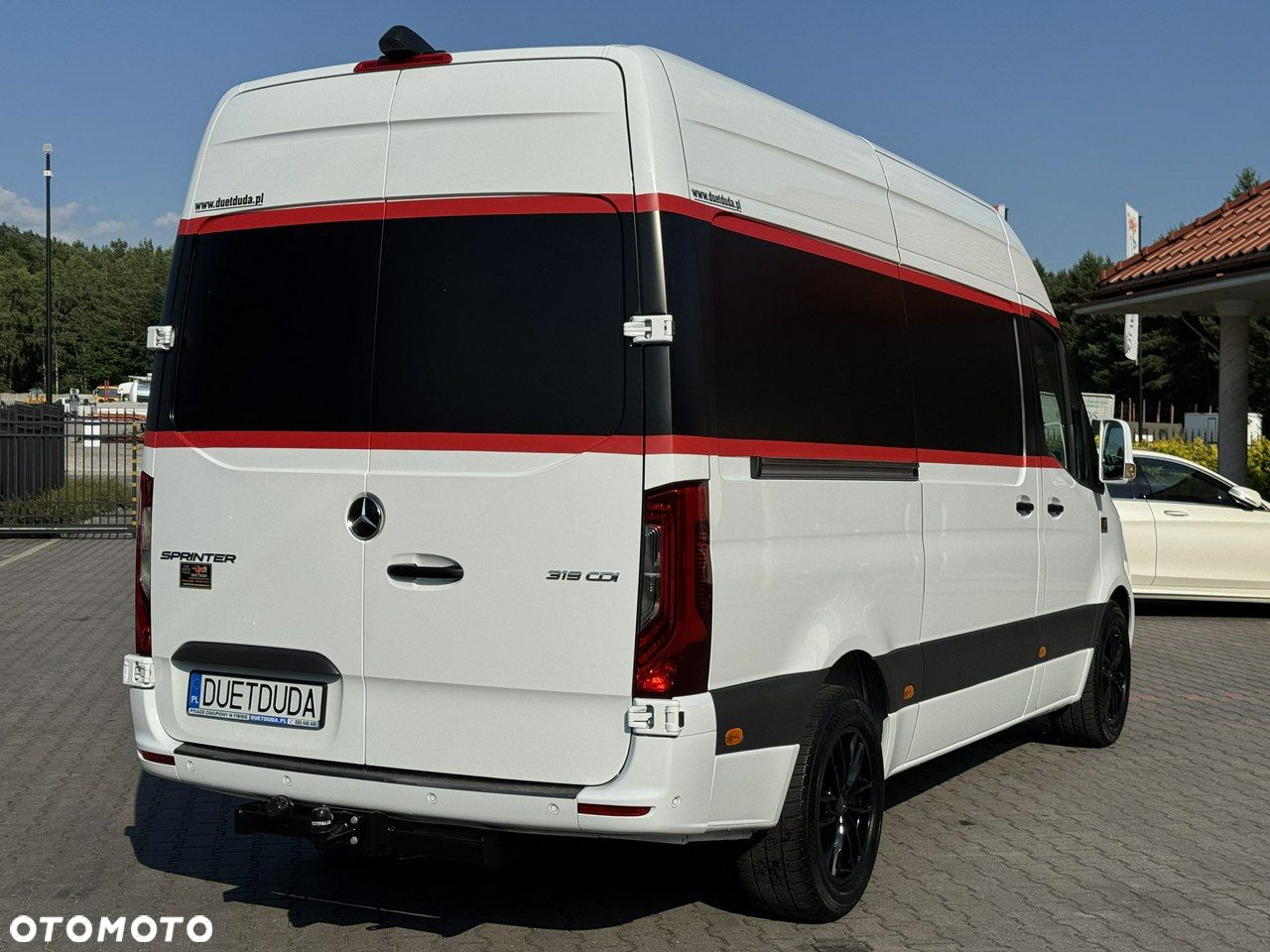 Mercedes-Benz Sprinter - 15