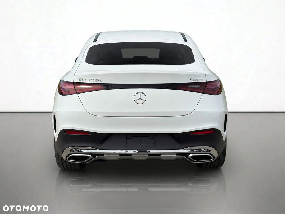 Mercedes-Benz GLC - 9