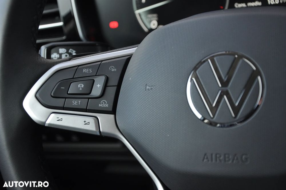 Volkswagen Touareg V6 TDI 4MOTION Elegance - 18