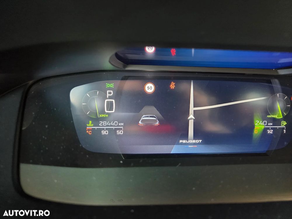 Peugeot 308 1.5L BlueHDI 130 S&S EAT8 GT - 8
