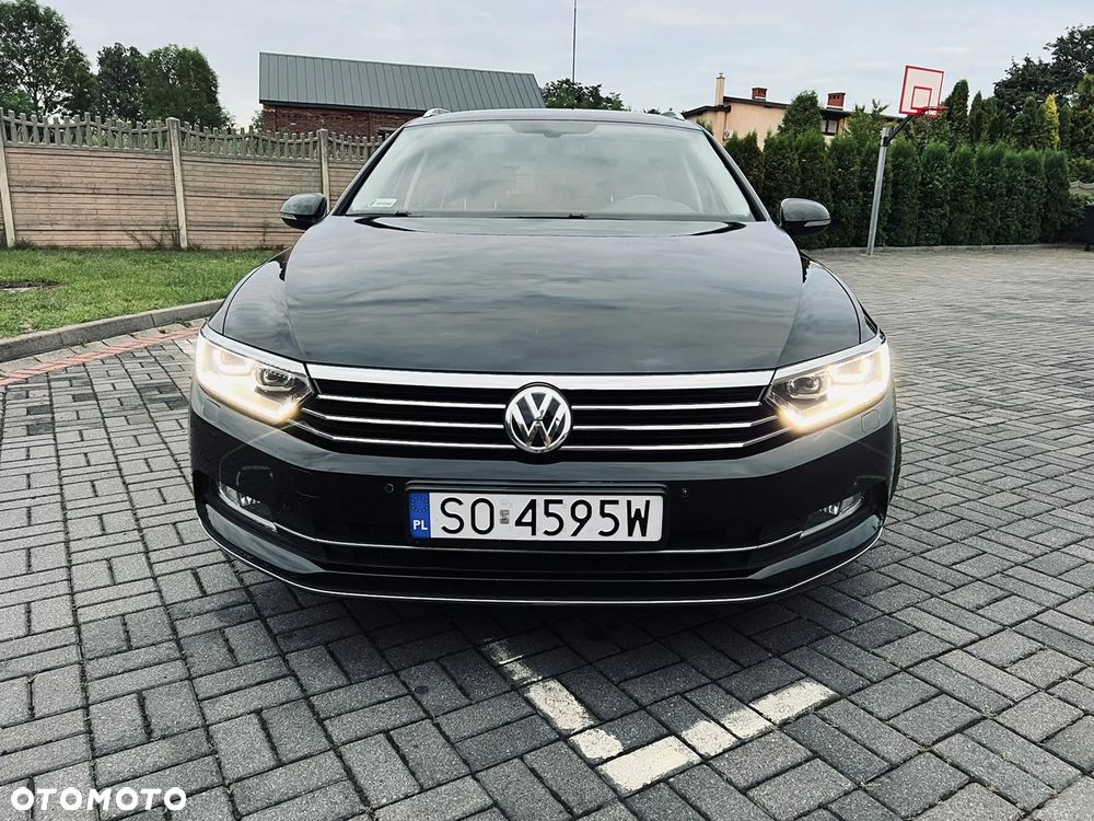Volkswagen Passat - 17