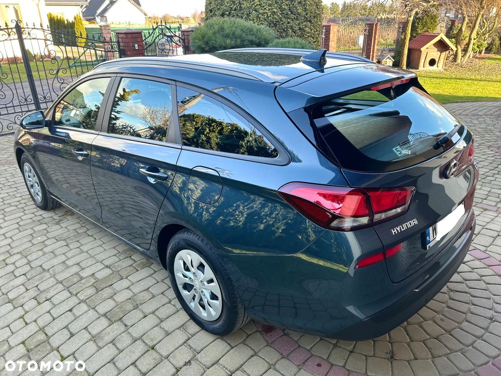 Hyundai i30 1.6 D Comfort - 8