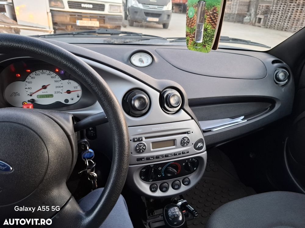 Ford Ka 1.3 Base - 16