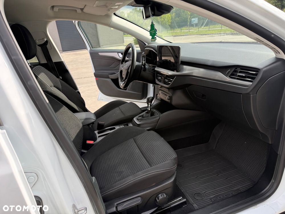 Ford Focus 1.0 EcoBoost mHEV Titanium - 20