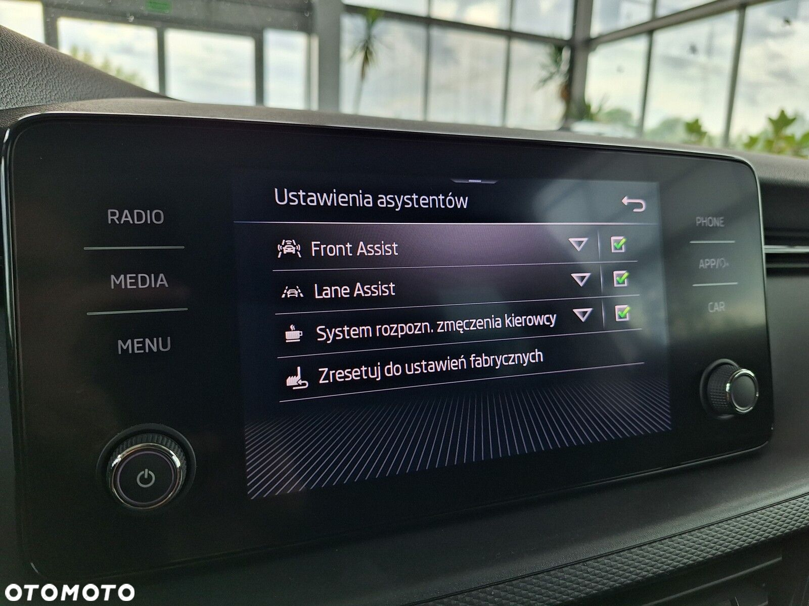 Skoda Scala 1.5 TSI Ambition - 30