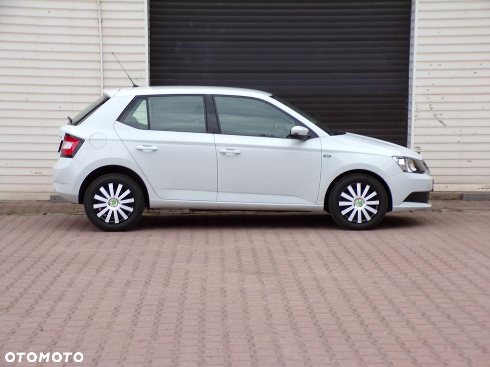 Skoda Fabia - 9