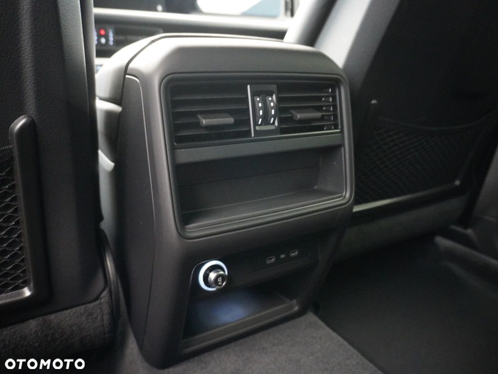 Porsche Cayenne Black Edition - 35