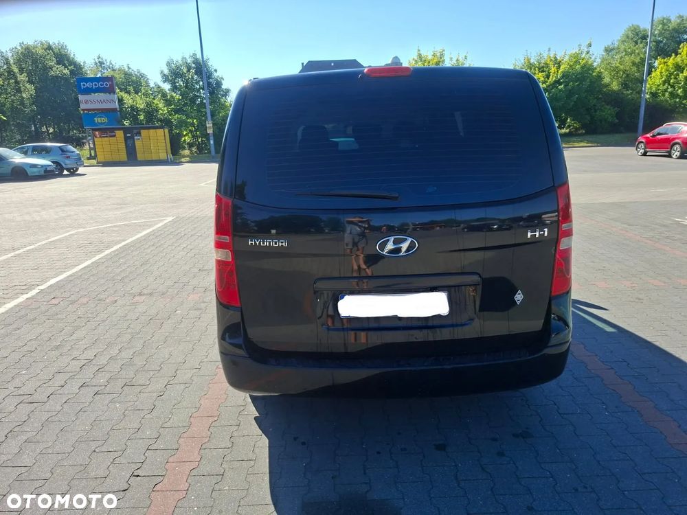 Hyundai H-1 - 5