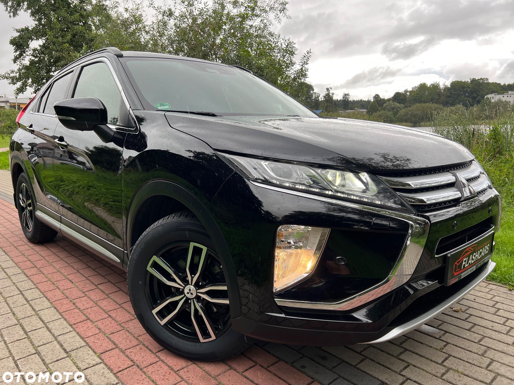 Mitsubishi Eclipse Cross 1.5 T GPF Instyle CVT 4WD - 1