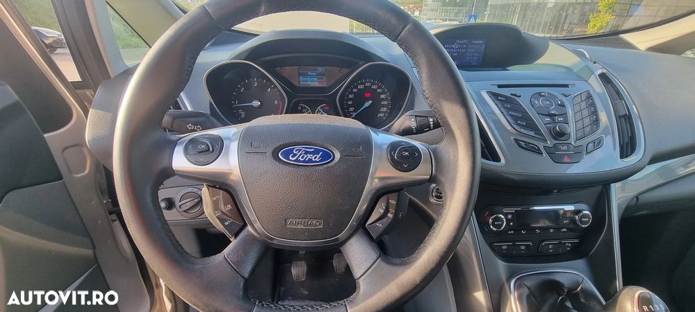 Ford Grand C-Max 2.0 TDCi Titanium - 33