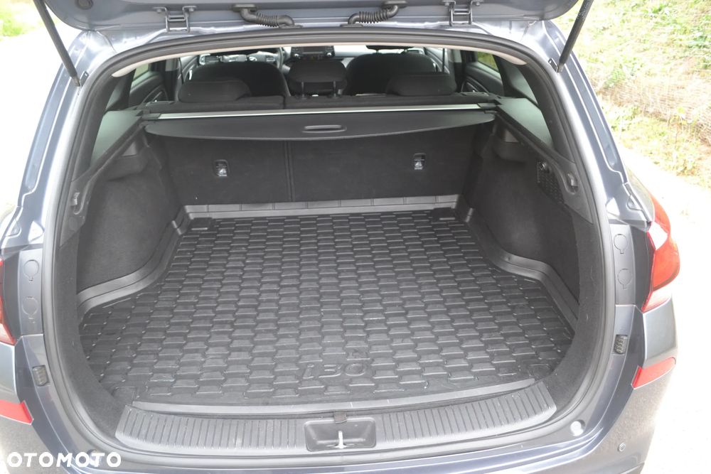 Hyundai i30 - 11