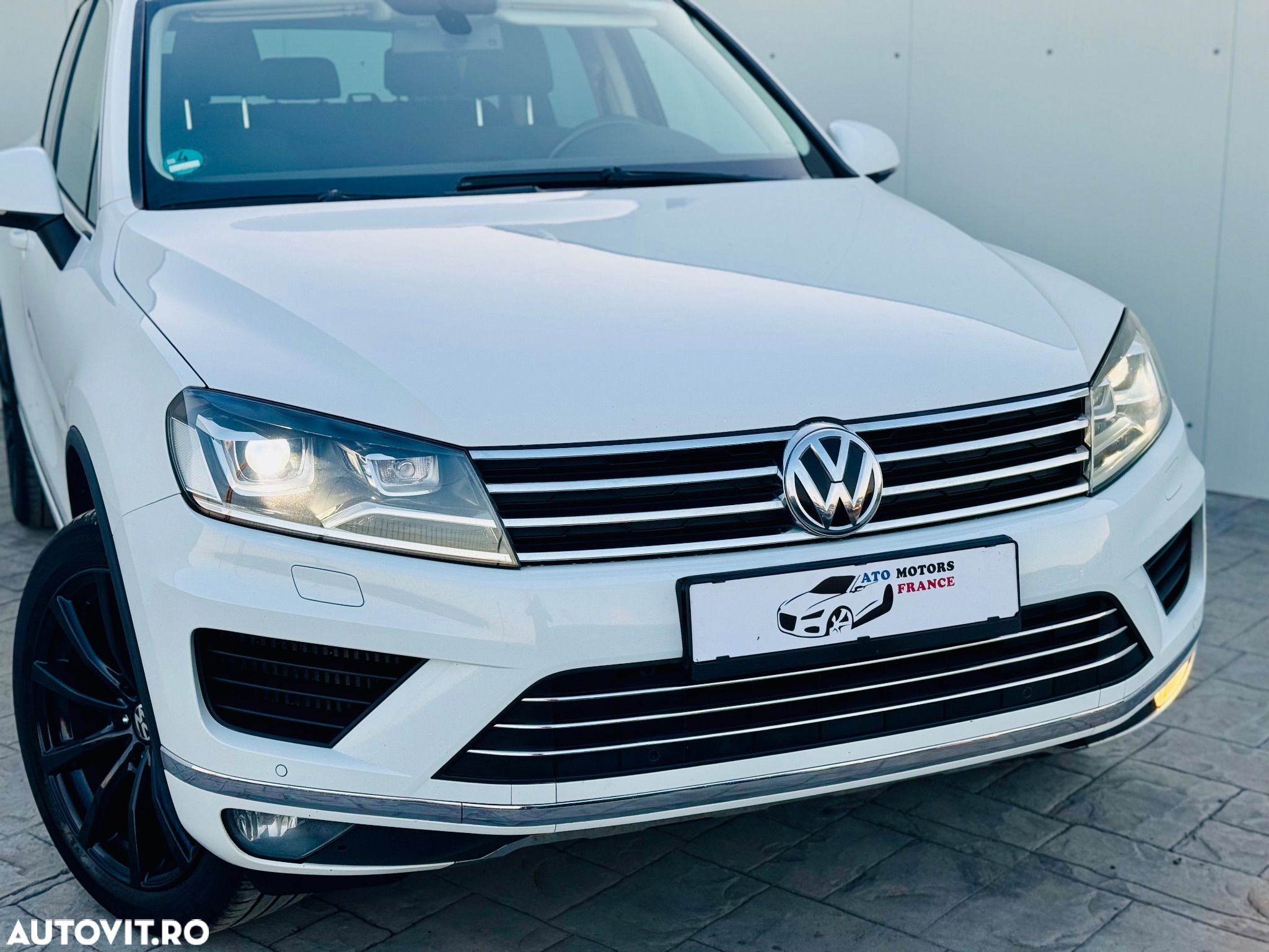 Volkswagen Touareg 3.0 V6 TDI SCR Blue Motion DPF Automatik - 1