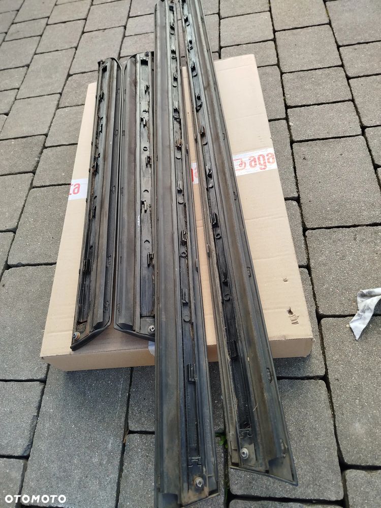 Audi A4 B6 B7 listwy drzwi komplet S-Line LY9B - 9