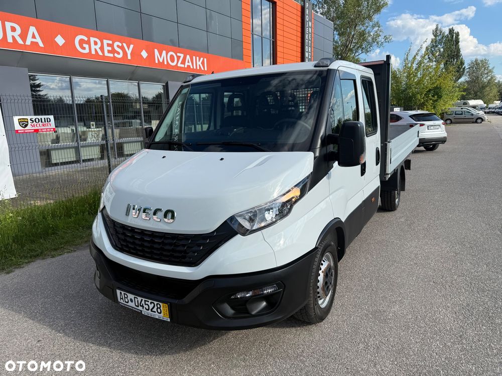 Iveco Daily 35S180 Doka 7 osób Brygadowka 3.0 180 km - 3