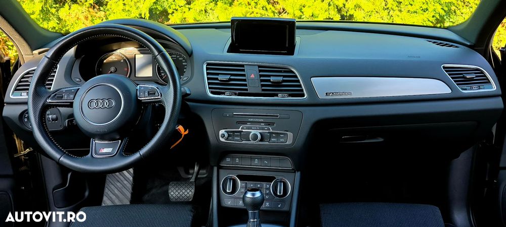 Audi Q3 2.0 TDI Quattro S tronic sport - 22