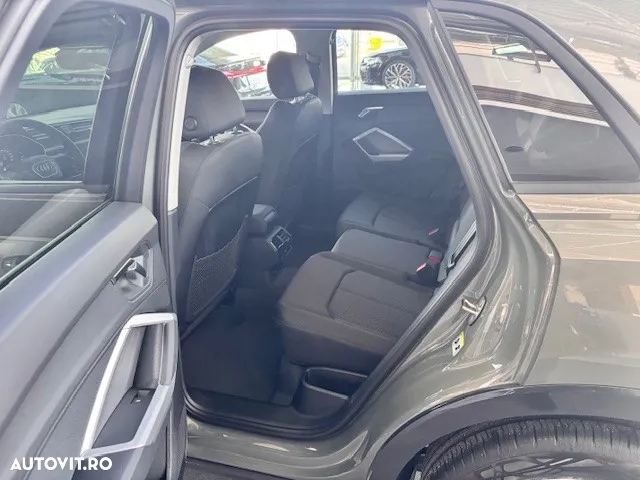 Audi Q3 1.5 35 TFSI S tronic Advanced - 8
