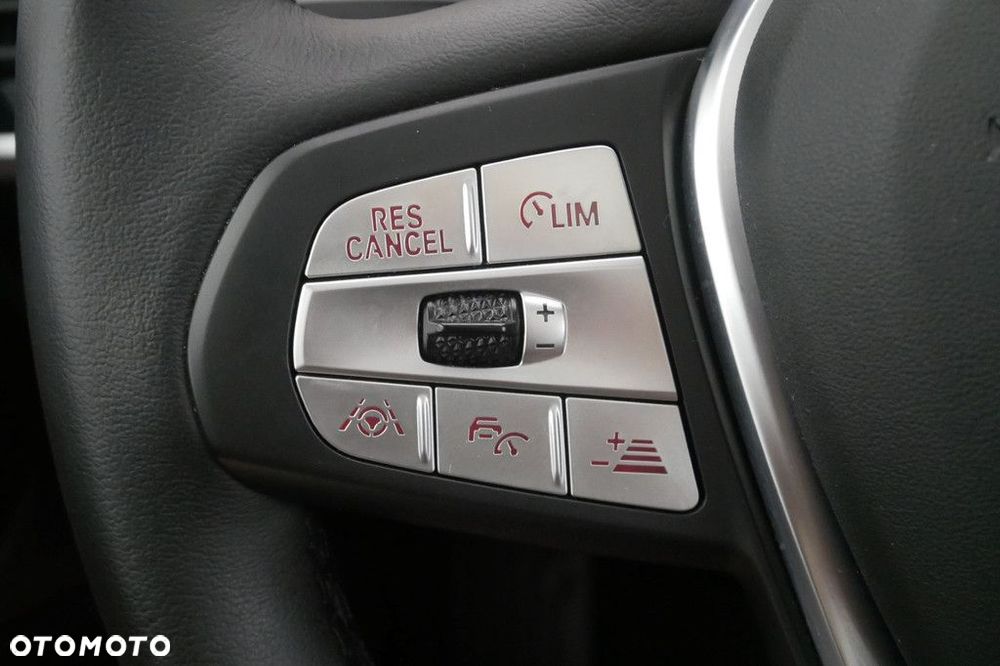 BMW X3 - 33