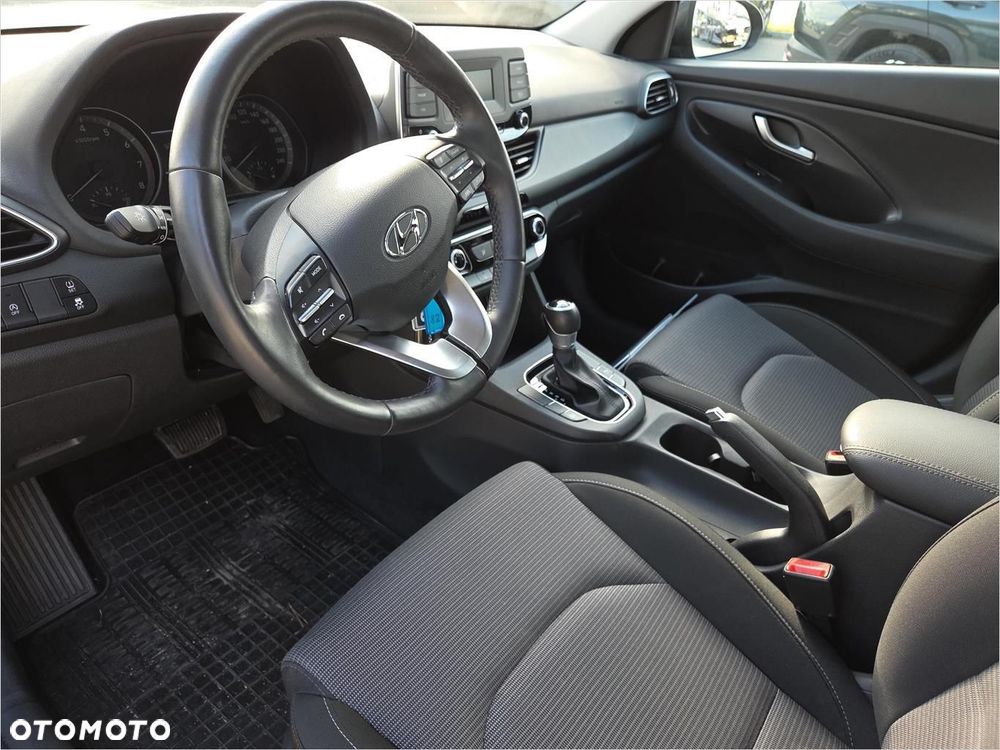 Hyundai i30 - 10