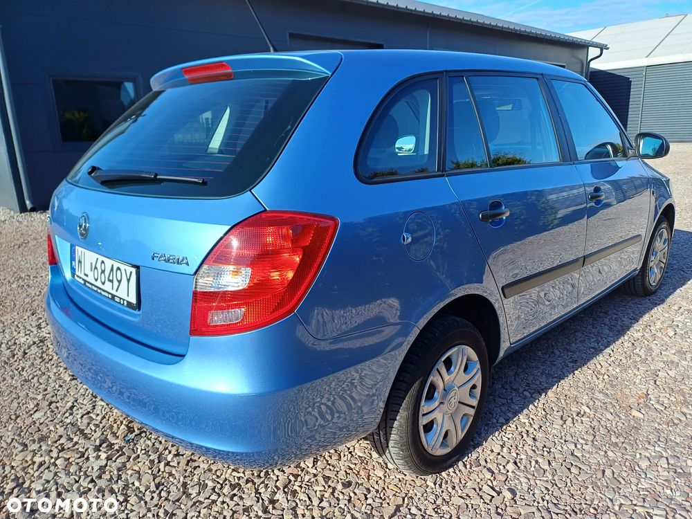 Skoda Fabia 1.2 HTP Active - 2