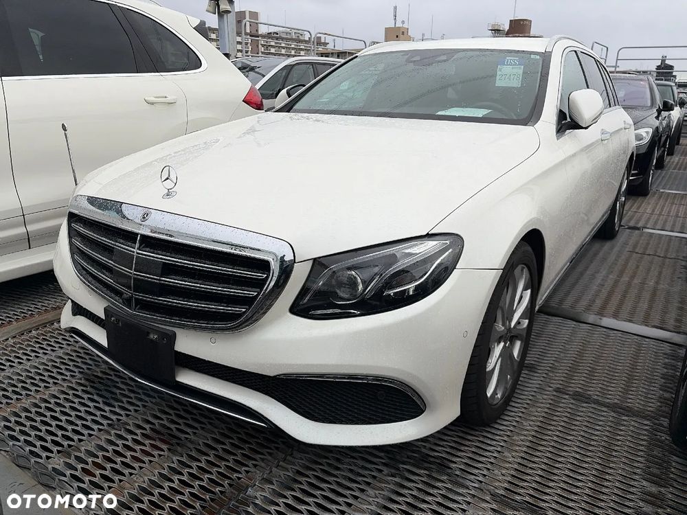 Mercedes-Benz Klasa E - 3