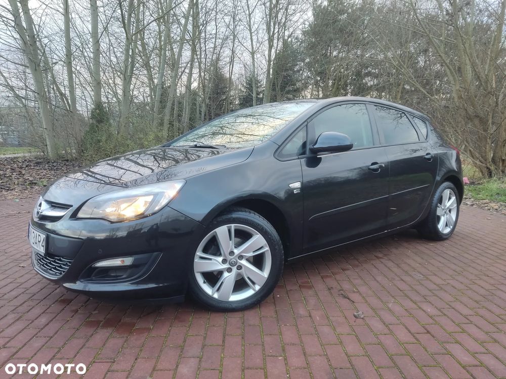Opel Astra 1.4 Turbo 150 Jahre - 1