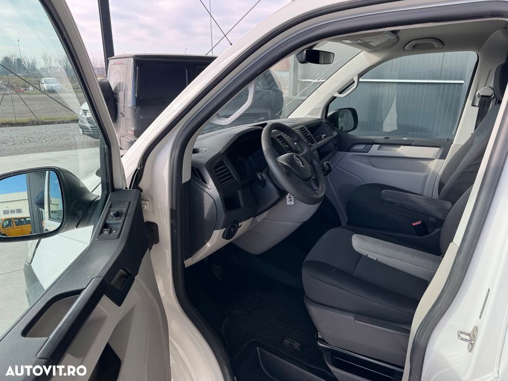 Volkswagen T6 Transporter - 12