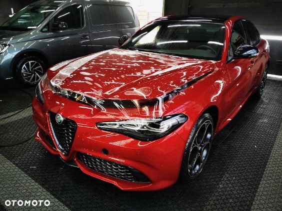Alfa Romeo Giulia 2.0 Turbo Intensa Q4 - 2