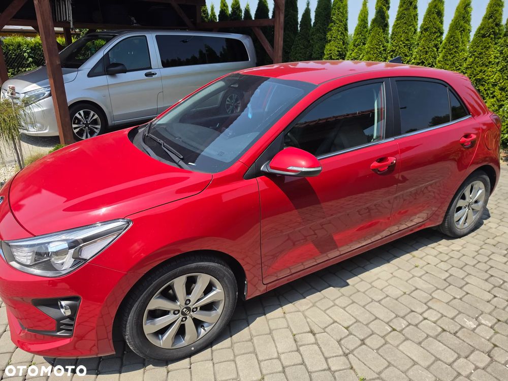 Kia Rio - 6
