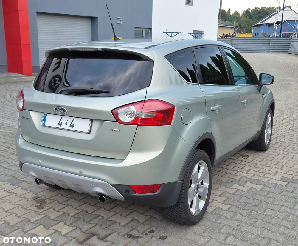 Ford Kuga 2.0 TDCi Titanium - 11