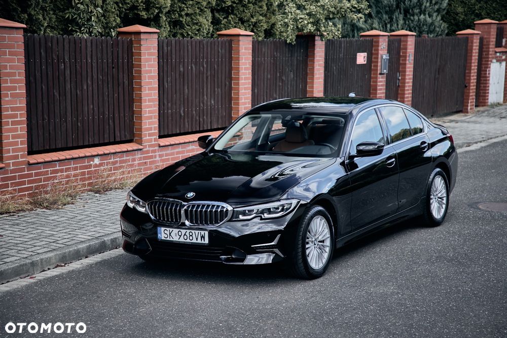 BMW Seria 3 320d xDrive Luxury Line - 1