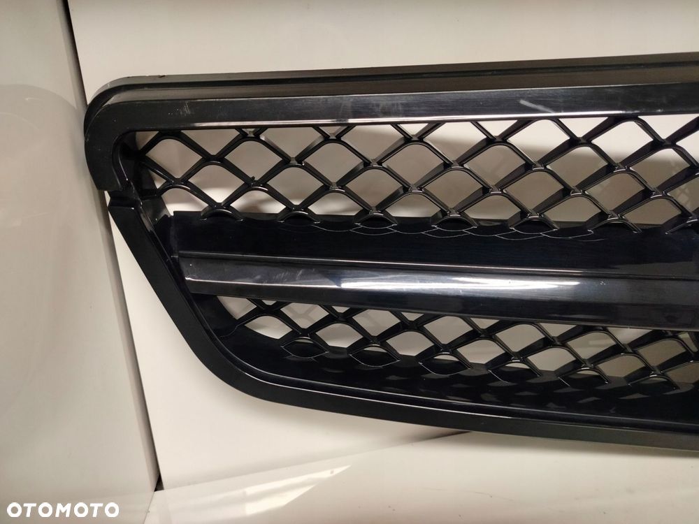 mercedes w207 09r- grill atrapa chłodnicy a2078880260 - 2