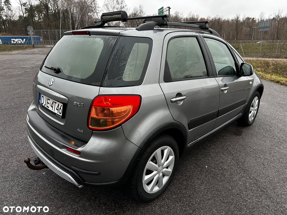Suzuki SX4 - 3